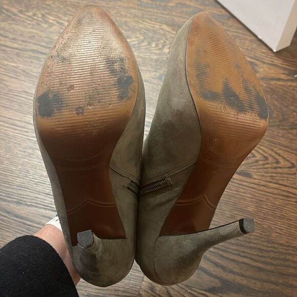 ENZO ANGIOLINI TAUPE BOOTIES SIZE 9 - Picture 3 of 6